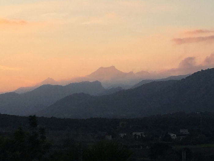 Sonnenuntergang Tramontana von Alcudia aus